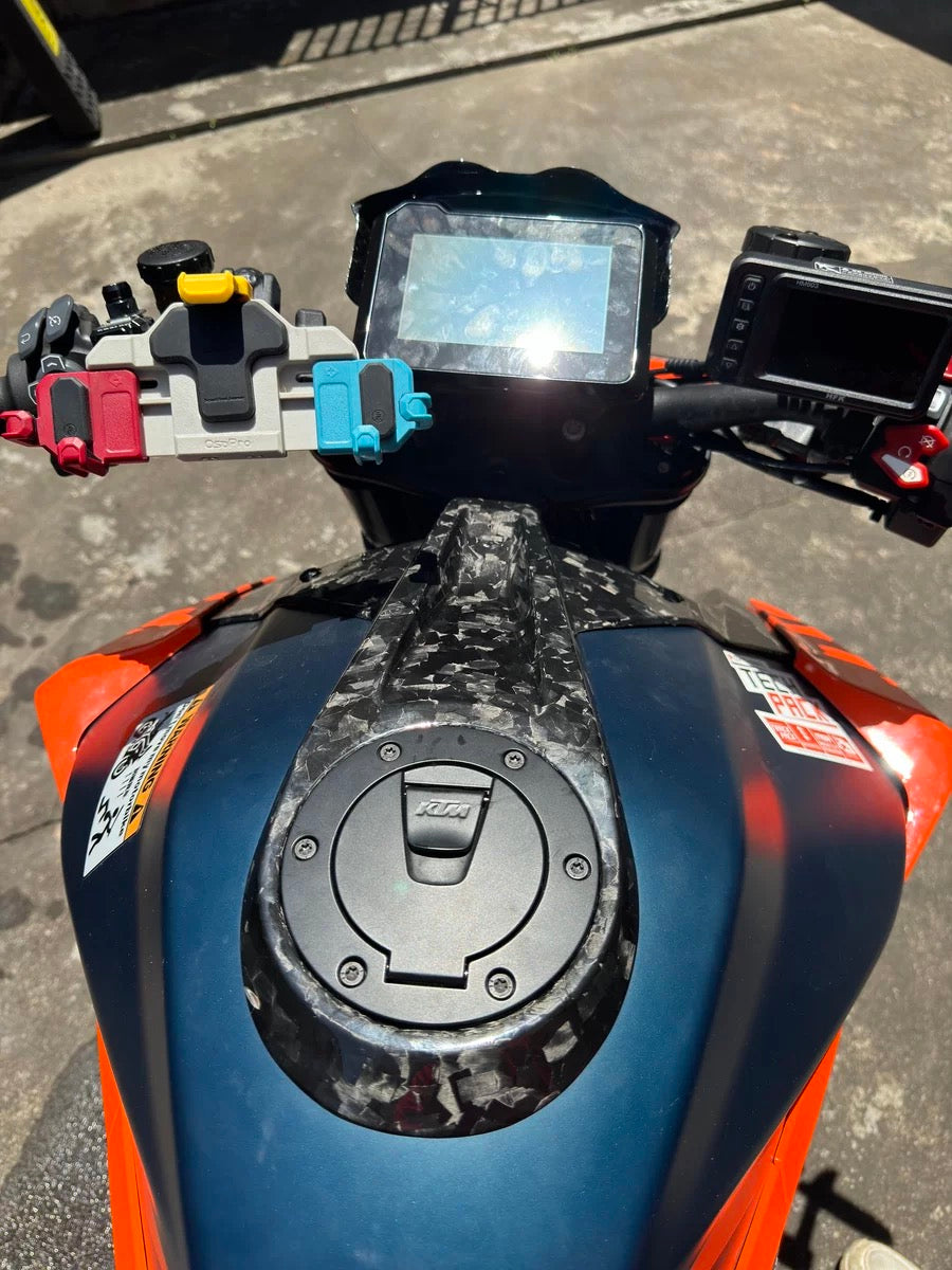 AKOSO 2020-2024 KTM 1290 Super Duke R Carbon Fiber Center Fuel Tank Cover Motorcycle