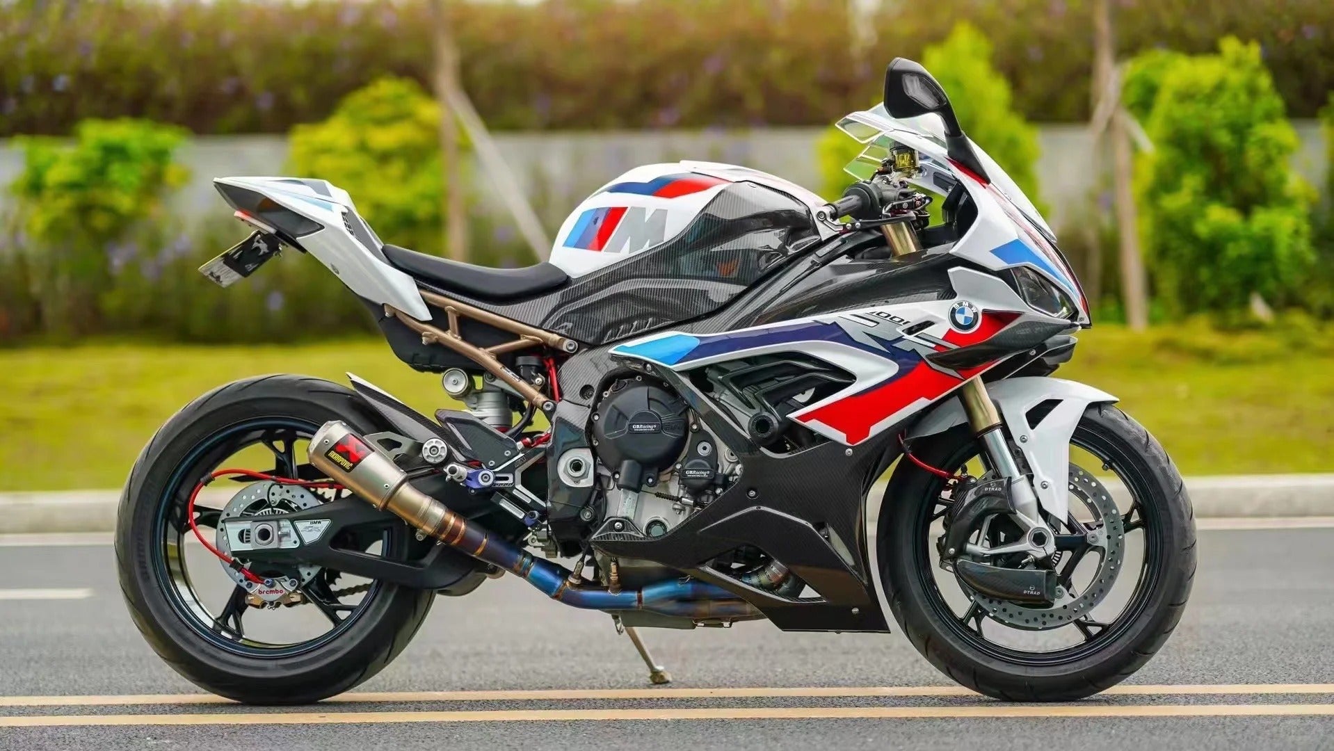 AKOSO 2019-2022 BMW S1000RR Carbon Fiber Motorcycle Fuel Tank Side Panel Fairing