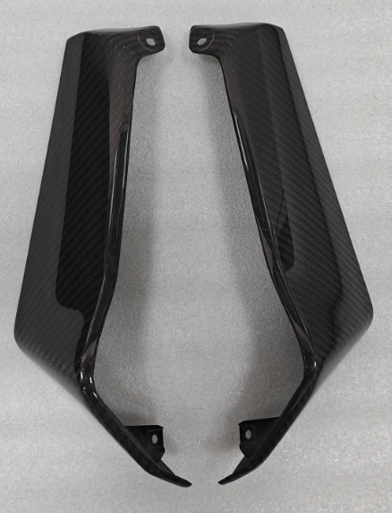 AKOSO 2024+ Yamaha MT09 / FZ09 Carbon Fiber Water Tank Side Panels