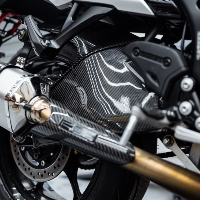 AKOSO 2008+ Suzuki Hayabusa GSX1300R Gen2 Gen3 Carbon Fiber Swingarm Covers Protectors Motorcycle Fairing