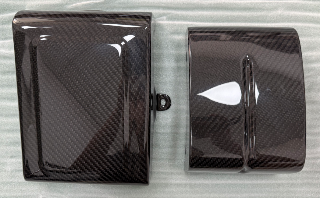 AKOSO 2012-2017 Dyna Carbon Fiber Side Battery Cover For Harley Davidson