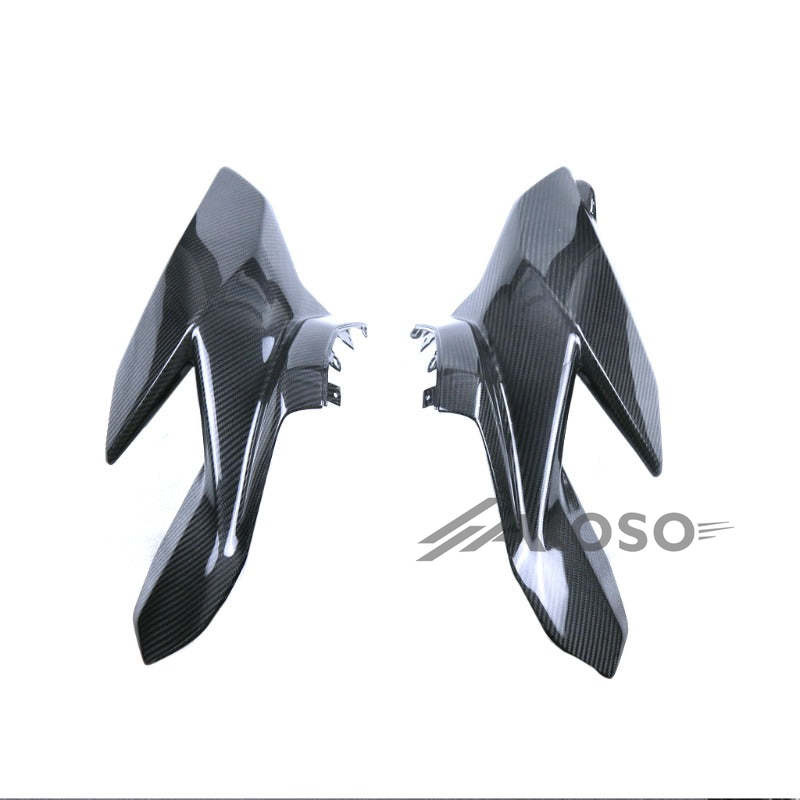 AKOSO 2020-2022 Ducati Streetfighter V4 Carbon Fiber Tank Side Panel Fairing