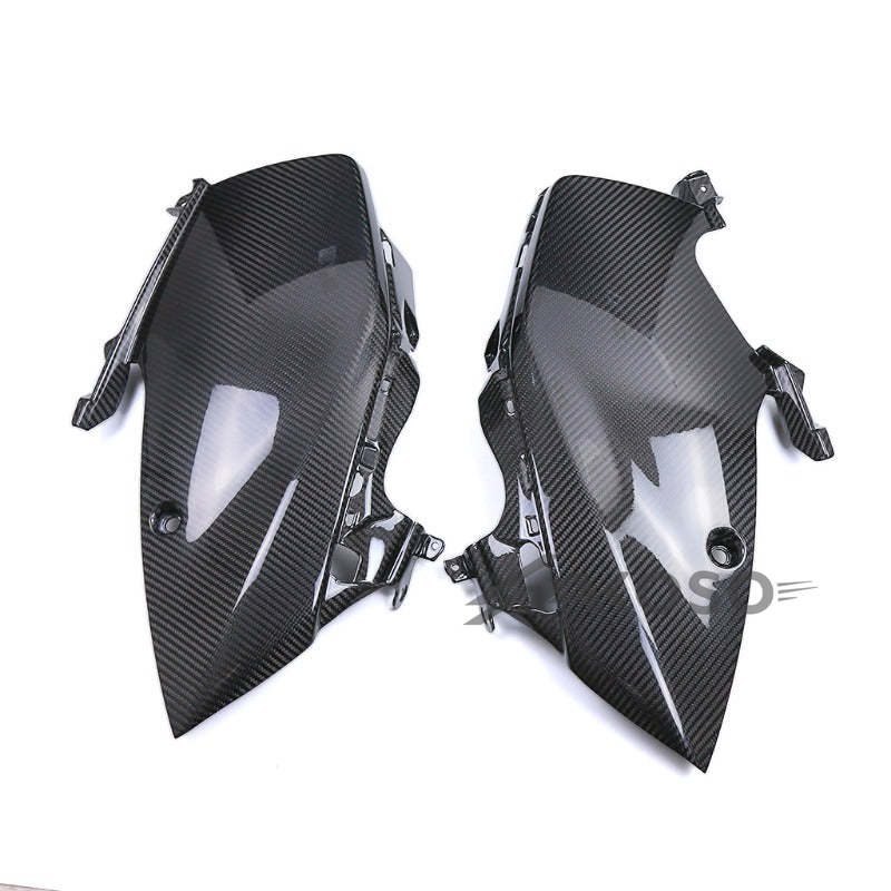 AKOSO Suzuki GSX1300R Hayabusa 2021+ Carbon Fiber Side Panel