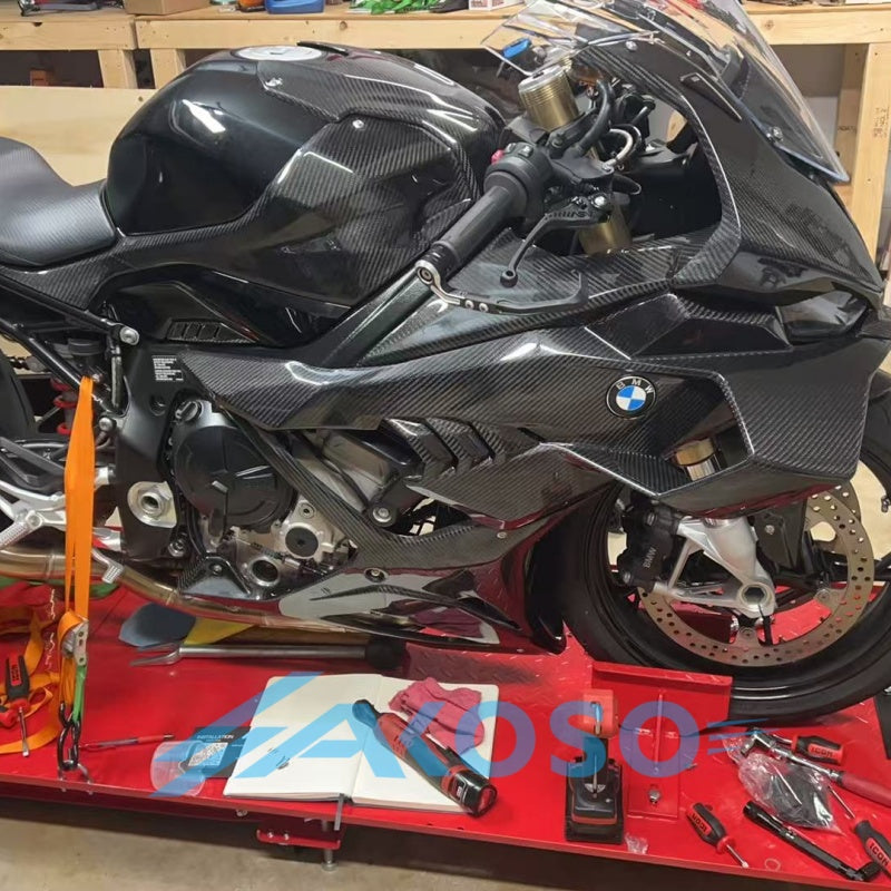 AKOSO 2025+ BMW S1000RR Carbon Fiber Front Upper Side Panel Winglets F