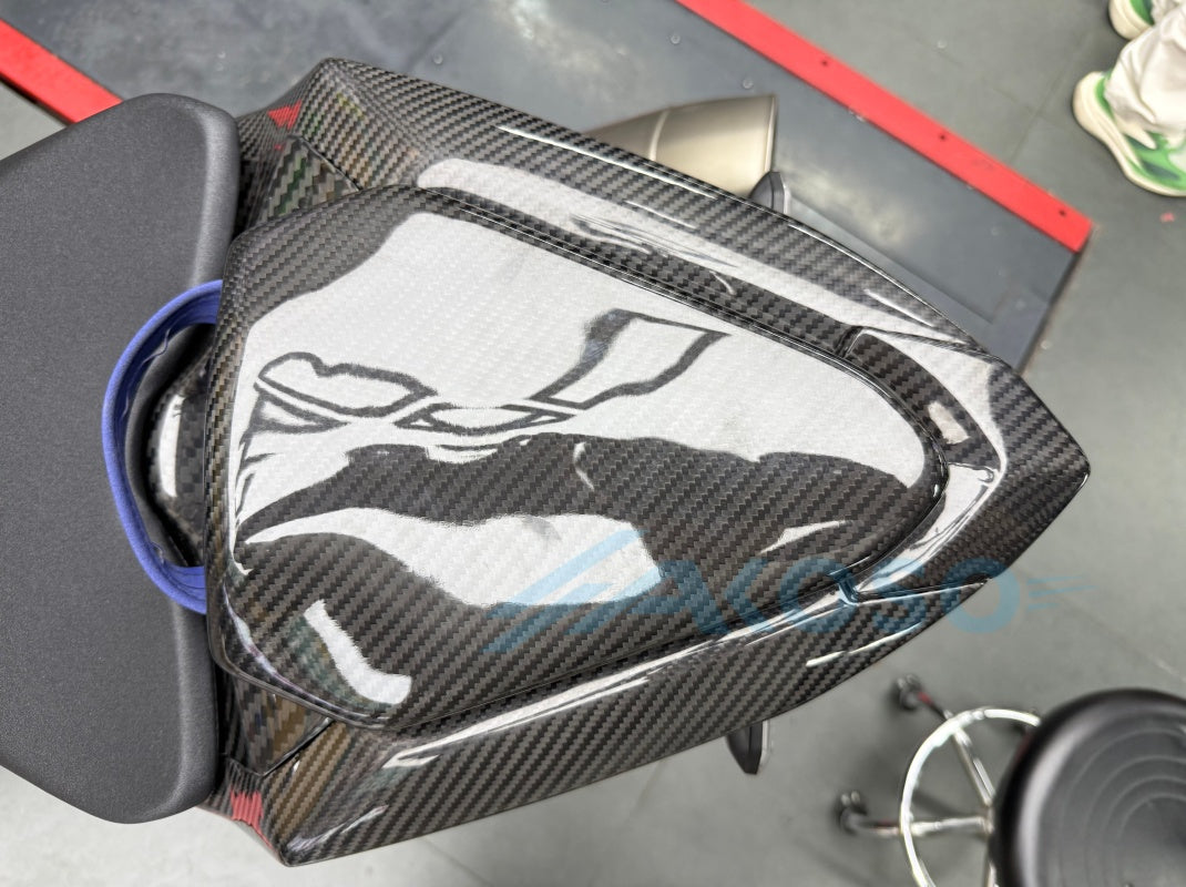 AKOSO 2021-2024 Honda CBR1000RR-R Panneaux latéraux de siège arrière en fibre de carbone Carénages de couverture de moto