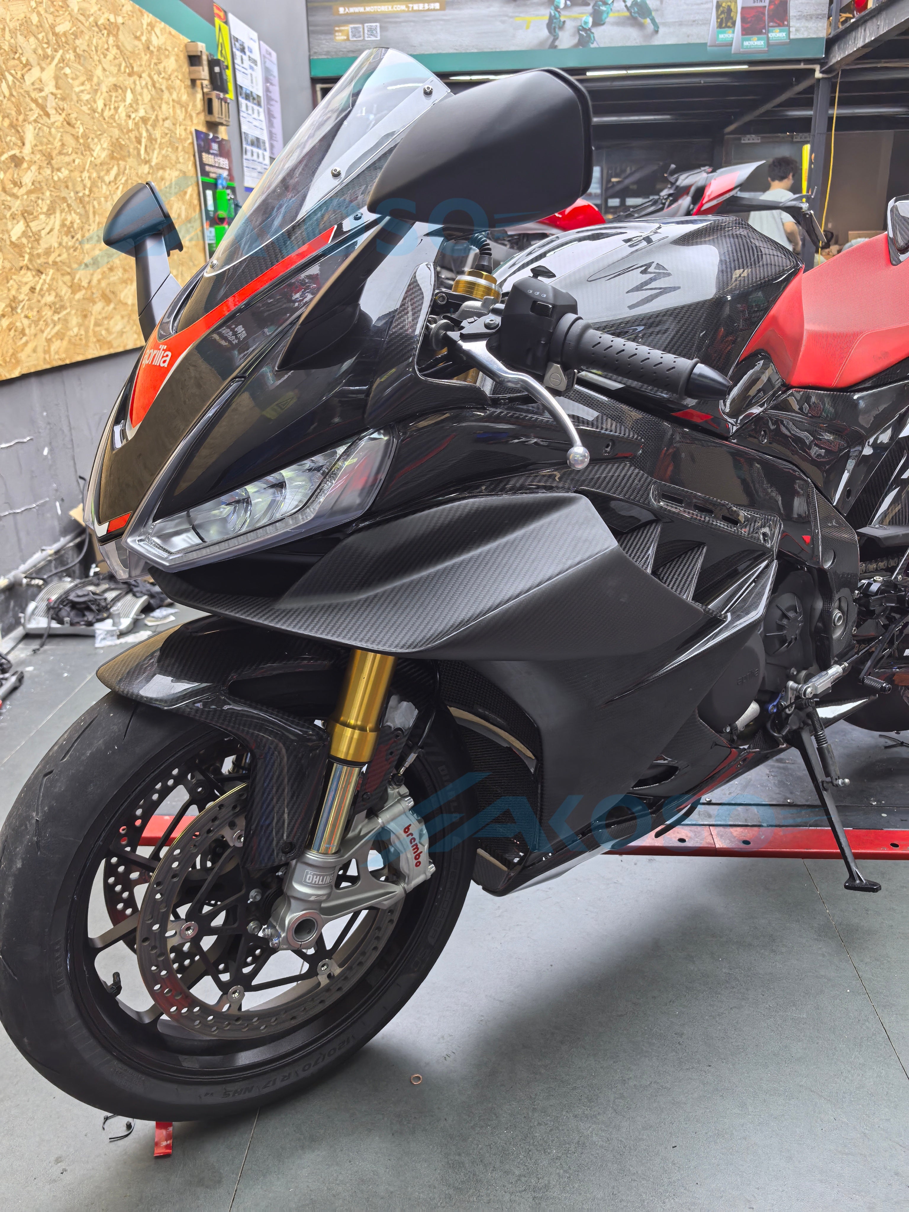 AKOSO 2021-2024 Aprilia RSV4 Carbon Fiber Winglets Front Side Fairing Winglets