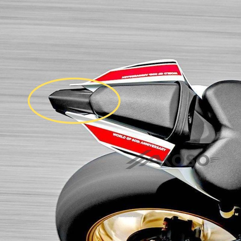 AKOSO 2022+ Yamaha R7 Carbon Fiber Rear Upper Seat Tail Light Cover Panel Fairing