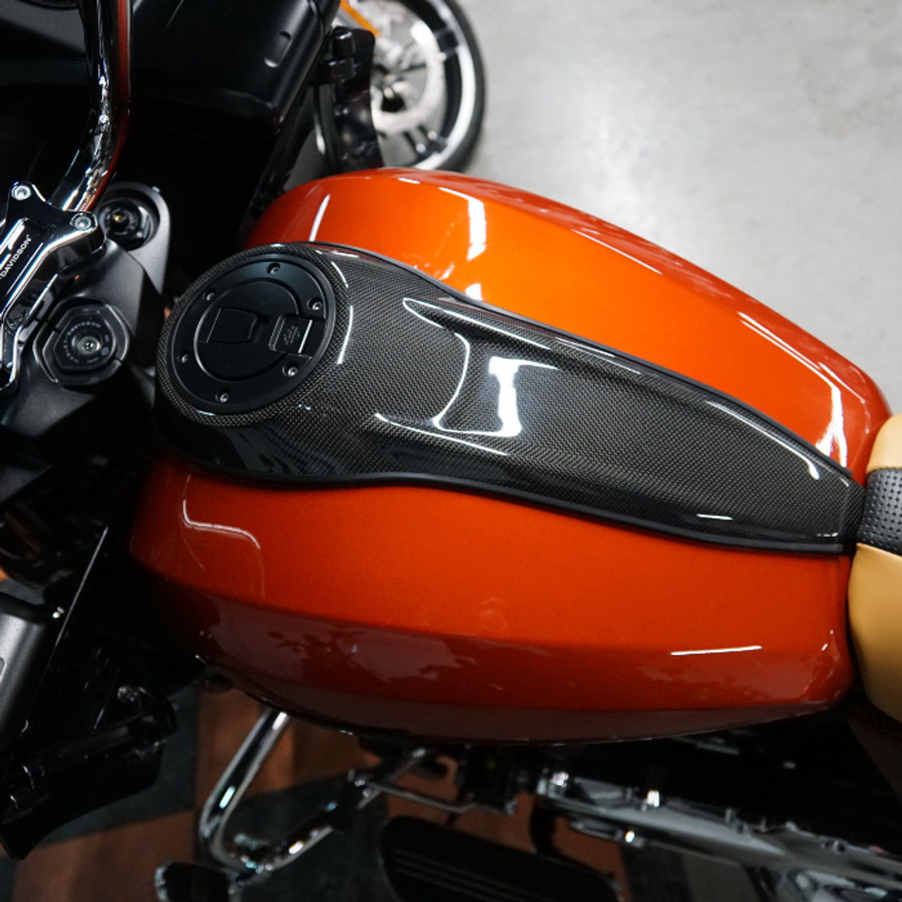 AKOSO 2024+ Road Glide Street Glide 100% Carbon Fiber Tank Cover Harley-Davidson